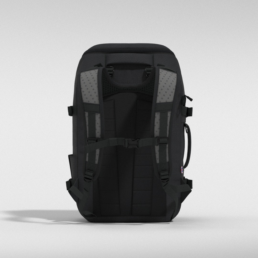 Mochila ADV Pro 32L <tc>Absolute Black</tc>