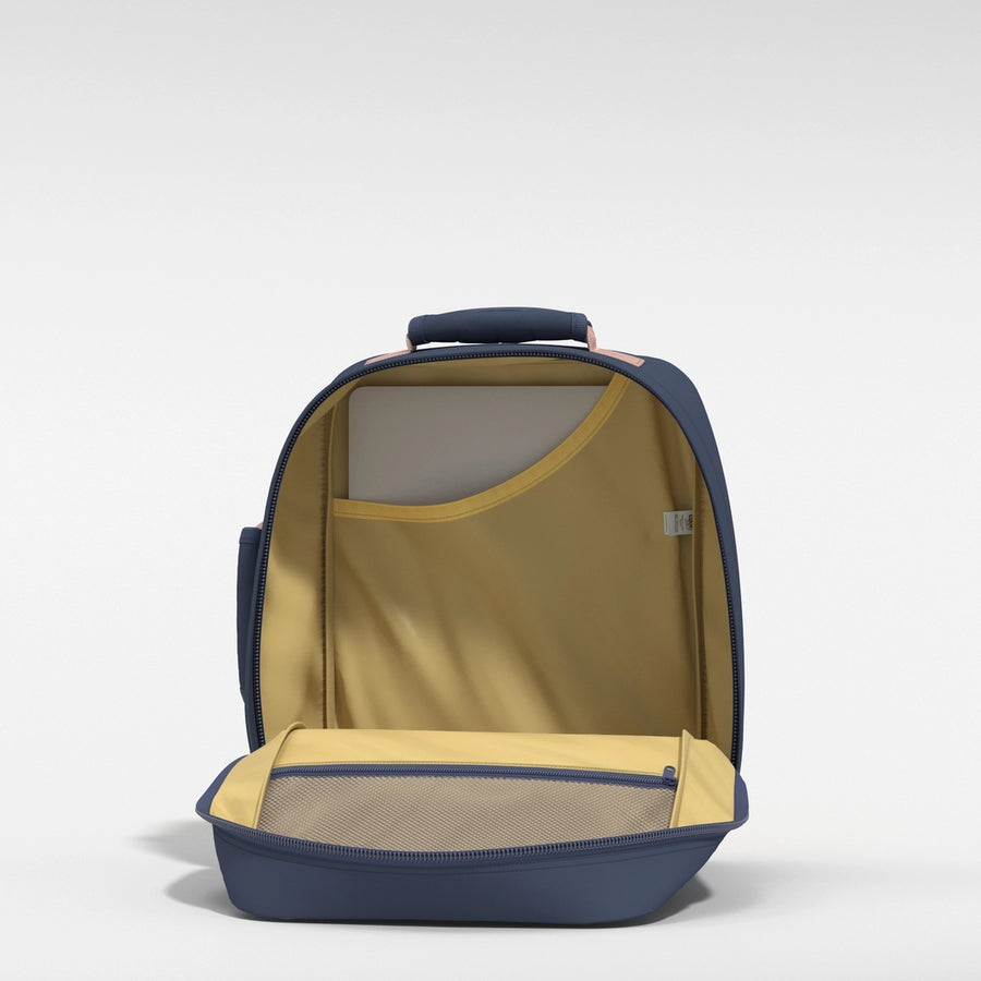 Classic Cabin Backpack 28L