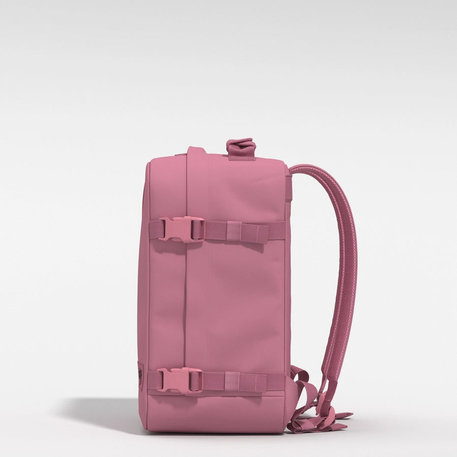 Classic Cabin Backpack 28L