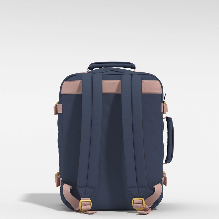 Classic Cabin Backpack 28L