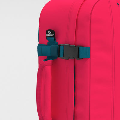 Classic Cabin Backpack 44L Miami Magenta