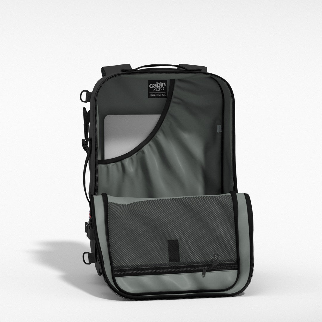 Classic Plus Backpack 42L Absolute Black