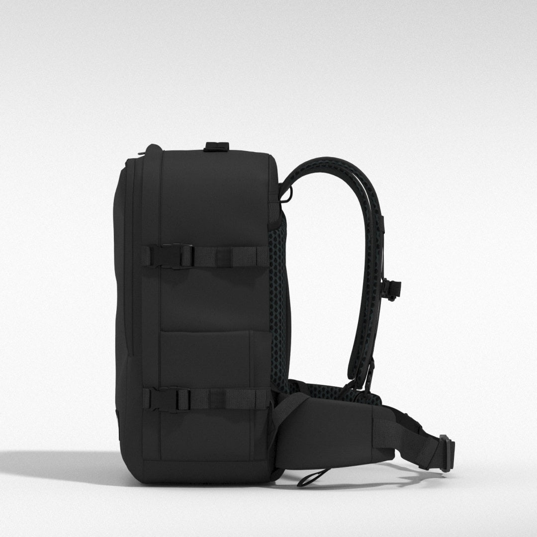 Classic Pro Backpack 32L | CABINZERO