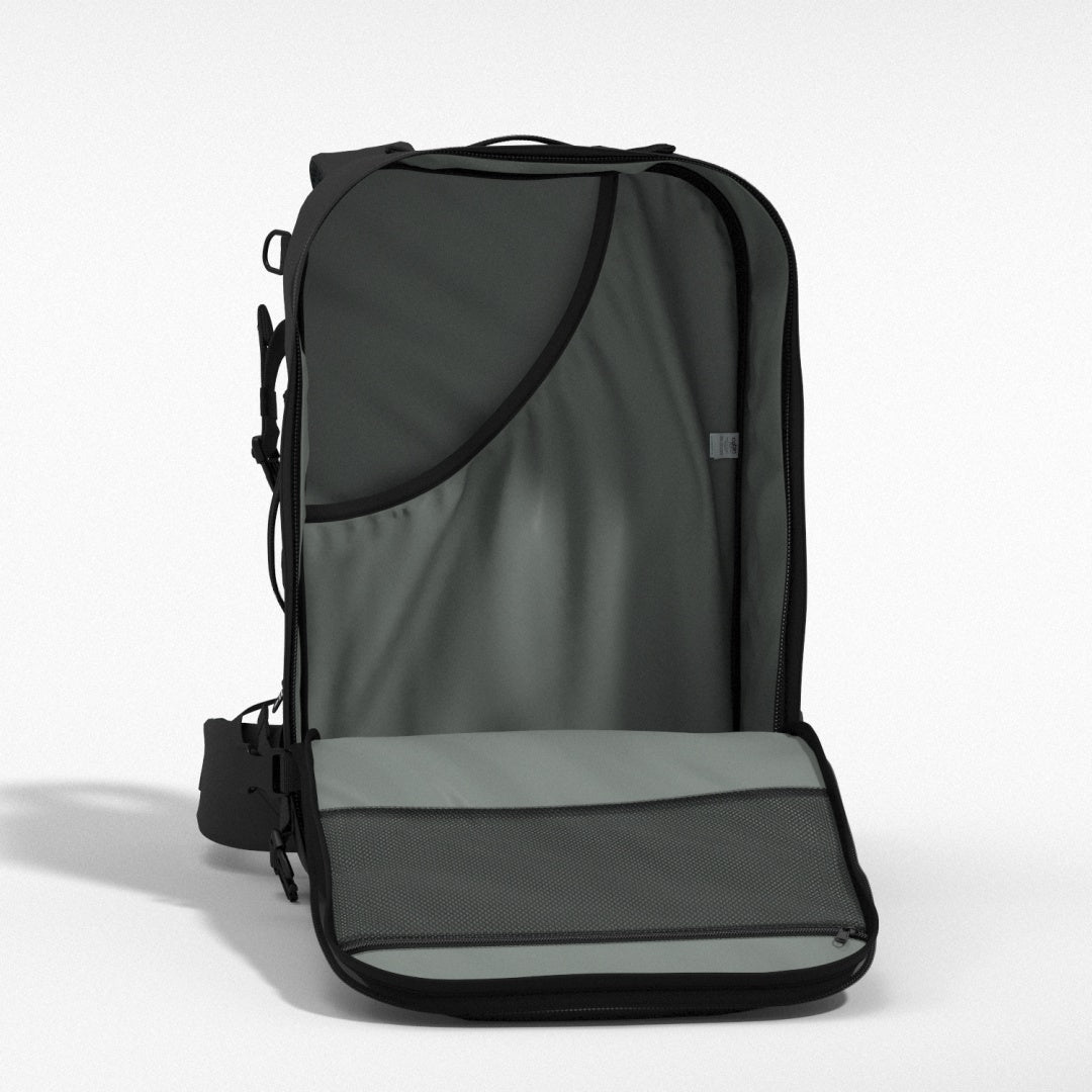 <tc>Classic Pro</tc> Mochila 42L <tc>Absolute Black</tc>