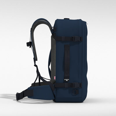 <tc>Classic Pro</tc> Mochila 42L <tc>Navy</tc>