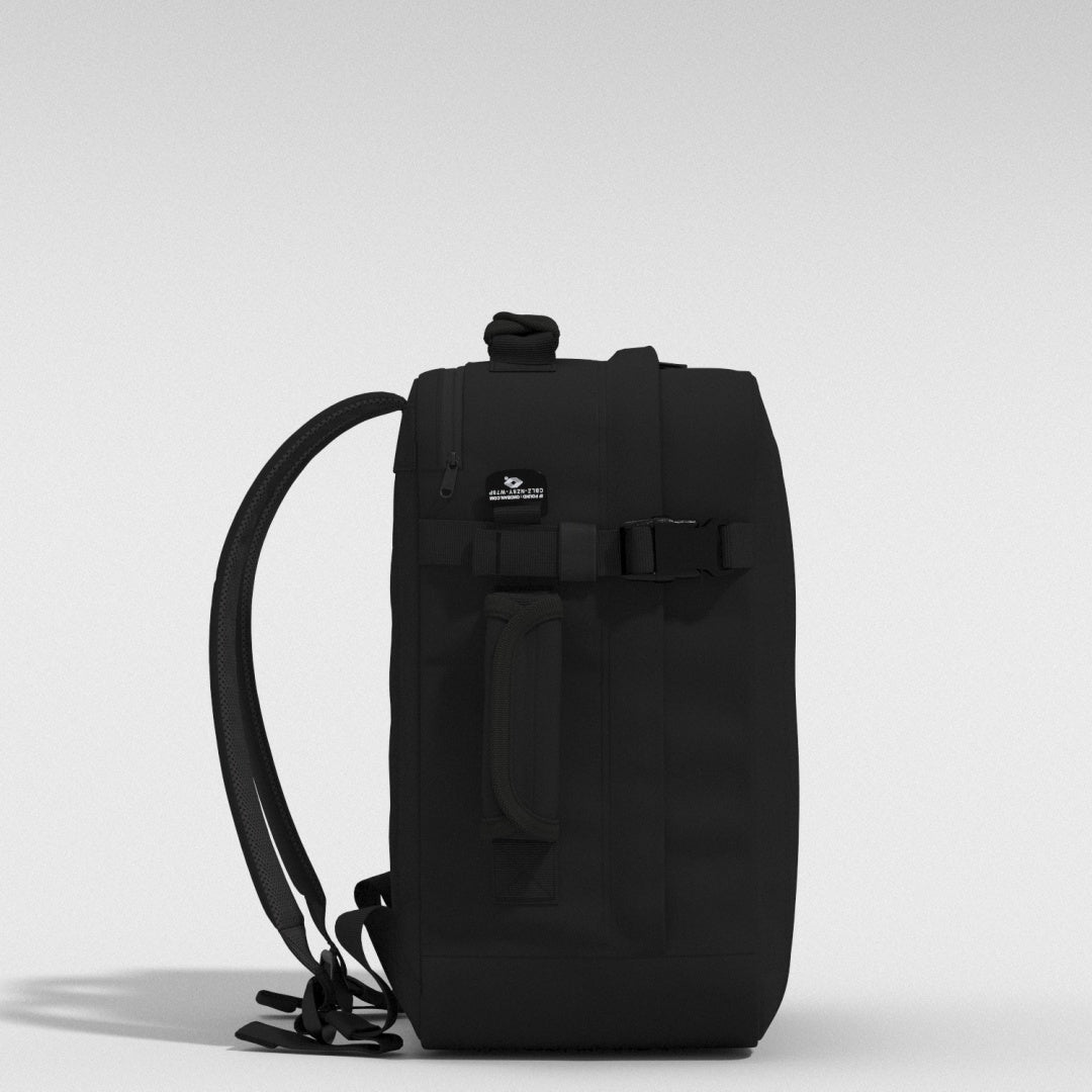 <tc>Classic</tc> Mochila Tech 28L <tc>Absolute Black</tc>