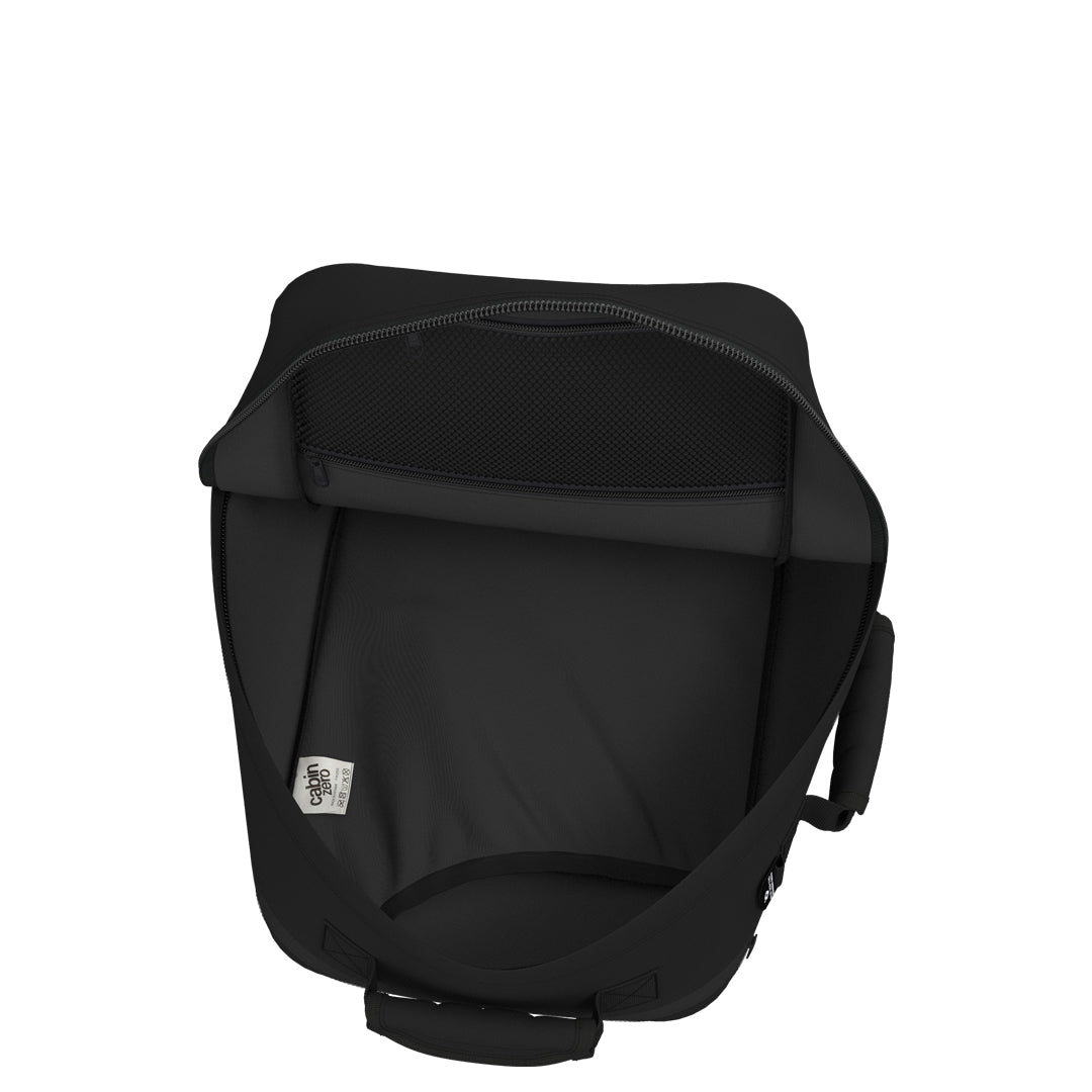 Classic Tech Backpack 28L Absolute Black