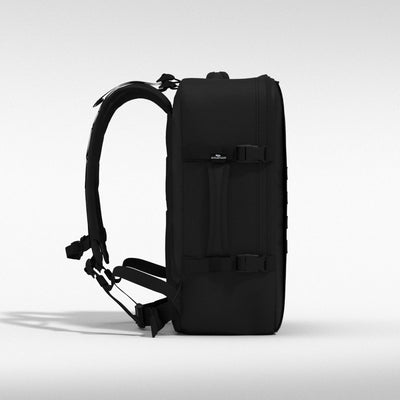 <tc>Military</tc> Mochila 44L <tc>Absolute Black</tc>